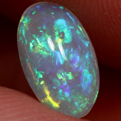 SOLID CRYSTAL OPAL Bright colours in a very 3D pattern
